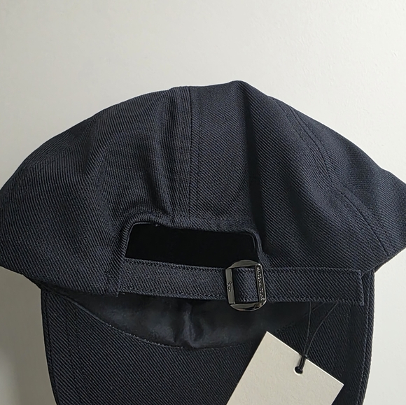 [MAISON KITSUNE][Tricolor Fox Cap (Unisex)
